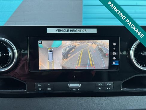 Used 2024 Mercedes-Benz Sprinter 2500 image 7