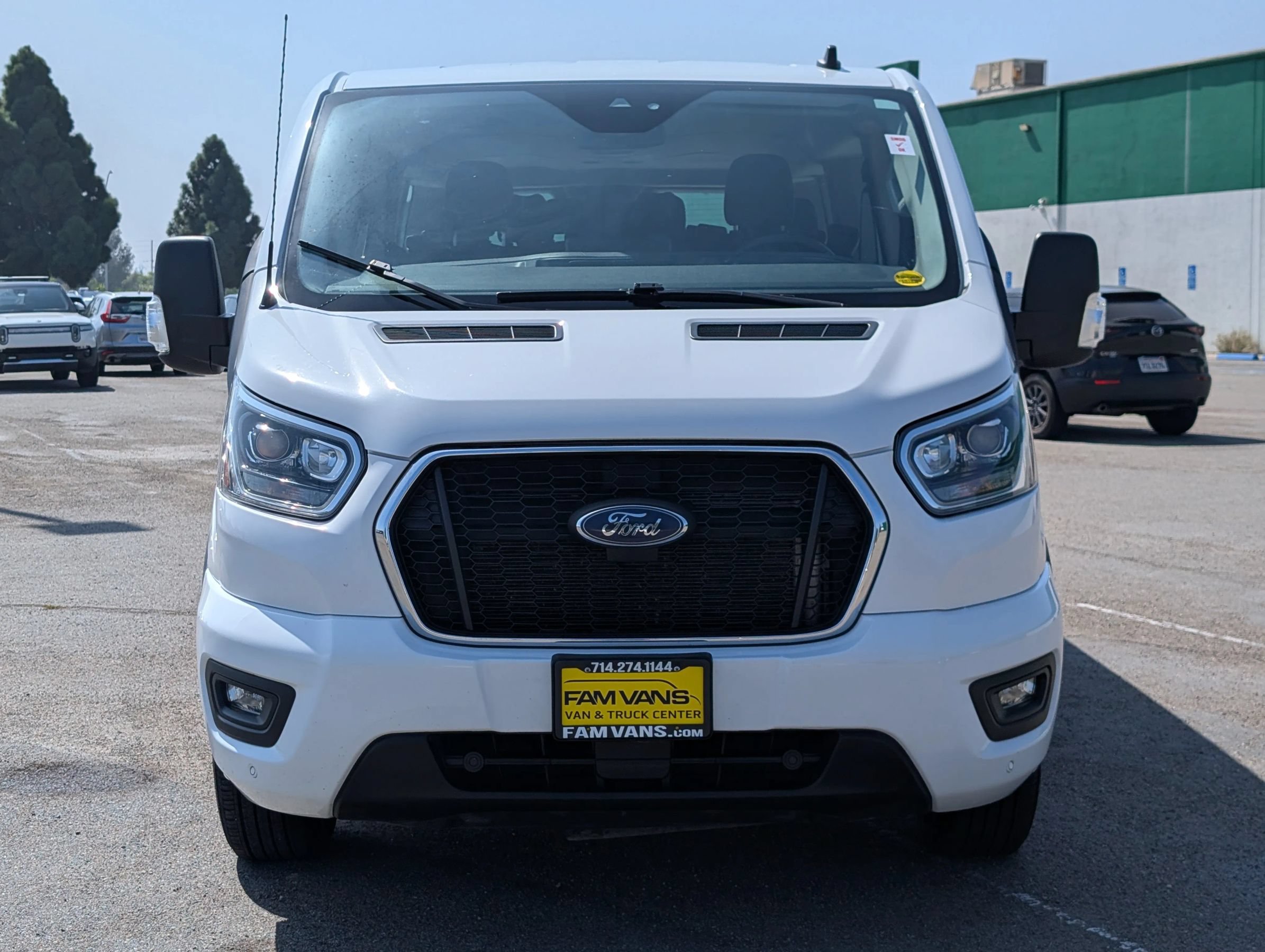 Used 2023 Ford Transit 350 XLT RWD image 4