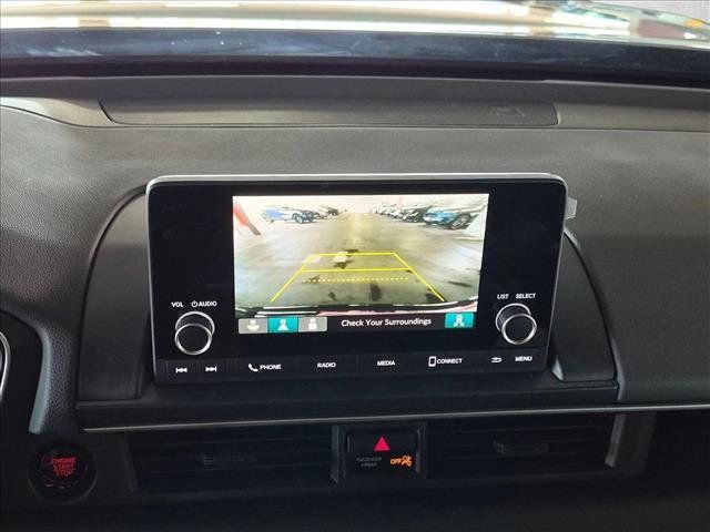 Used 2025 Honda Pilot Sport image 15