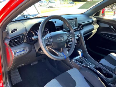 Used 2019 Hyundai Veloster 2.0 image 14