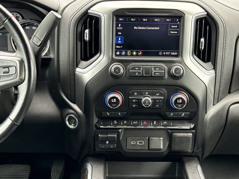 Used 2020 Chevrolet Silverado 1500 RST AWD/4WD image 29