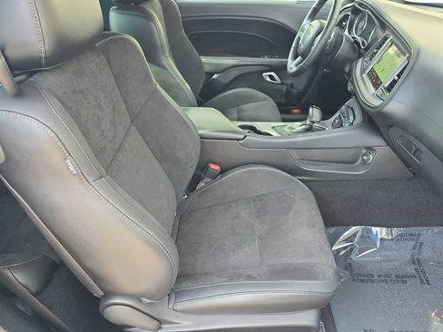 Certified 2023 Dodge Challenger GT w/ Plus Package image 18