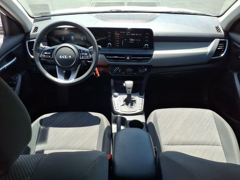Certified 2024 Kia Seltos LX AWD/4WD image 16