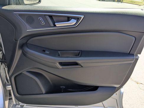 Used 2022 Ford Edge SE AWD/4WD image 33