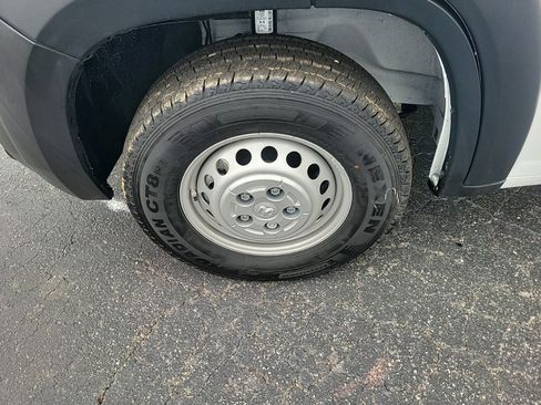 New 2024 RAM ProMaster 2500 w/ Upfitter's Prep Package image 14