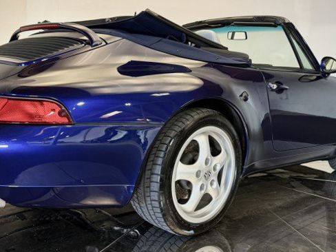 Used 1996 Porsche 911 image 24