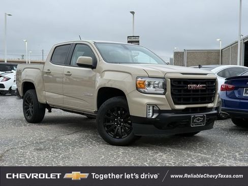 Used 2022 GMC Canyon Elevation w/ Trailering Package AWD/4WD image 2