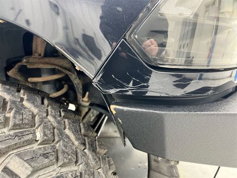 Used 2011 RAM 2500 SLT w/ Protection Group image 32