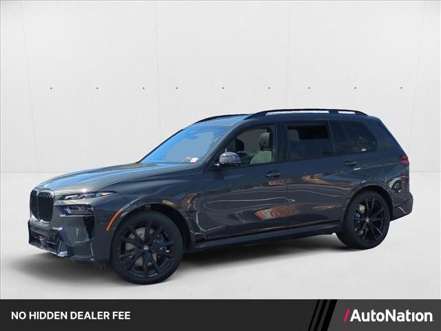 Used 2026 BMW X7 xDrive40i w/ M Sport Package AWD/4WD image 1