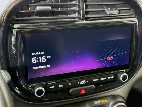 Used 2023 Kia Soul GT-Line image 7
