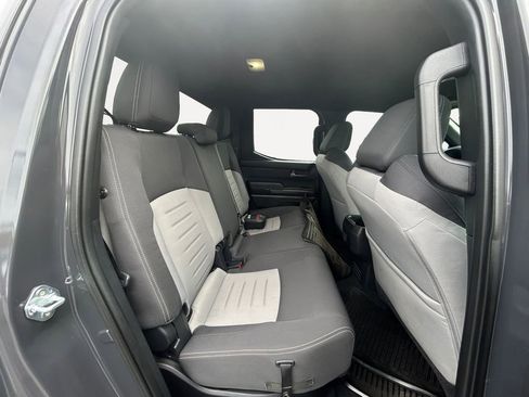 Used 2025 Toyota Tacoma TRD Sport image 11