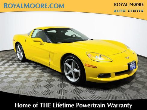 Used 2013 Chevrolet Corvette Coupe RWD image 1