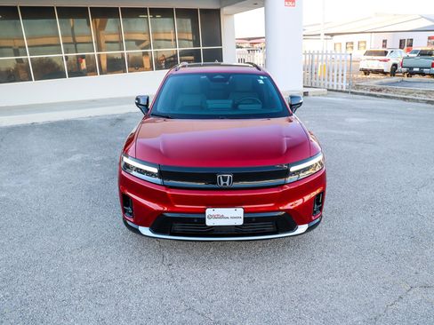 Used 2024 Honda Prologue Touring image 4