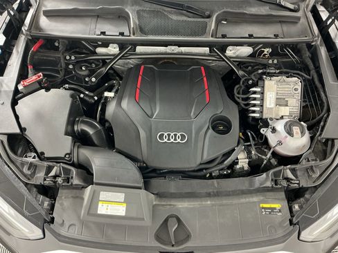 Used 2022 Audi SQ5 Premium w/ Convenience Package image 22