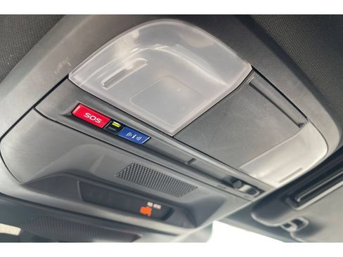 Certified 2024 Subaru Crosstrek 2.5i Wilderness w/ Crosstrek Mirror Package AWD/4WD image 24