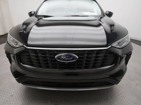 Used 2023 Ford Escape Active w/ Tech Pack #2 AWD/4WD image 22