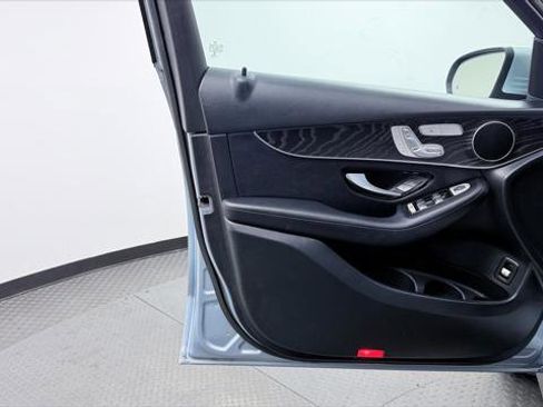 Used 2018 Mercedes-Benz GLC 300 image 13