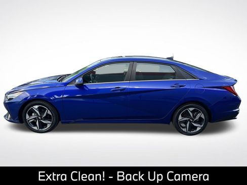 Used 2023 Hyundai Elantra Limited FWD image 5
