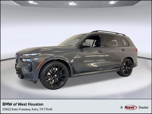 Used 2024 BMW X7 xDrive40i w/ M Sport Package image 1