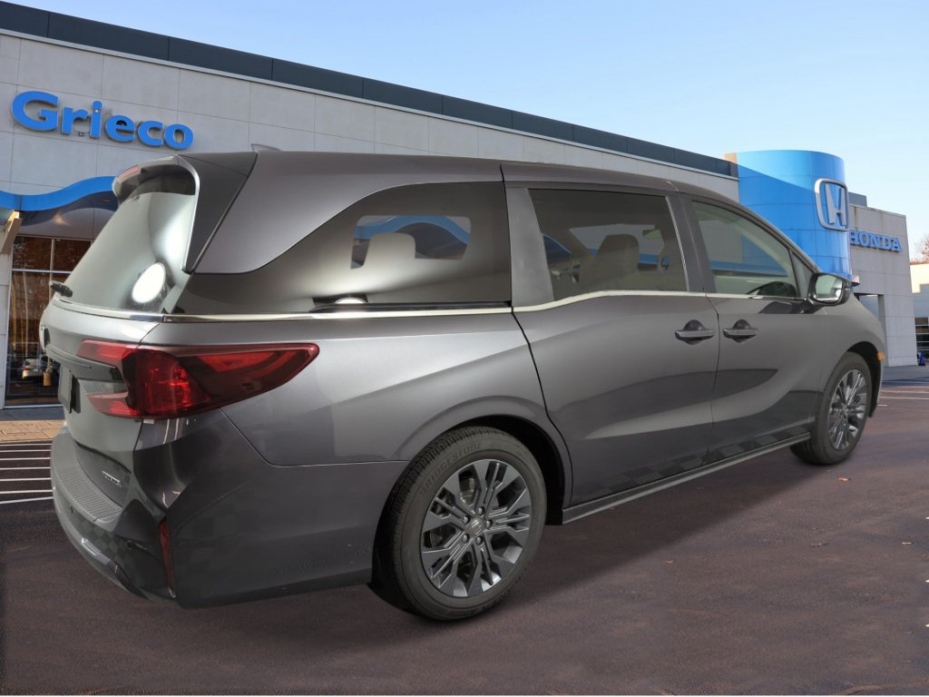 New 2026 Honda Odyssey Touring image 4