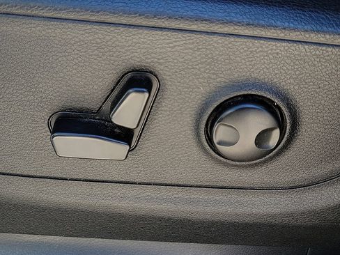Used 2022 RAM 1500 Lone Star RWD image 13