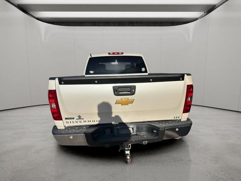 Used 2012 Chevrolet Silverado 1500 LTZ w/ LTZ White Diamond Edition image 3