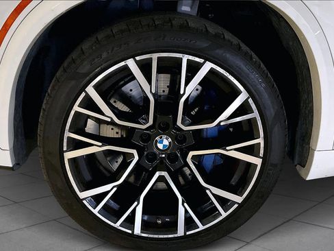 Used 2022 BMW X5 M w/ Executive Package image 10