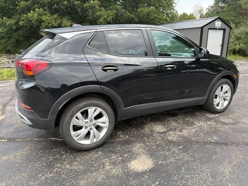 Used 2024 Buick Encore GX Preferred w/ Comfort Package FWD image 3