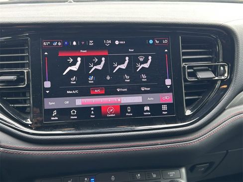 Used 2024 Dodge Durango GT image 22