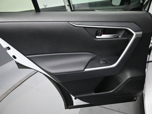 Certified 2025 Toyota RAV4 SE image 28