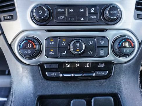 Used 2020 GMC Yukon SLE w/ SLE Value Package RWD image 21