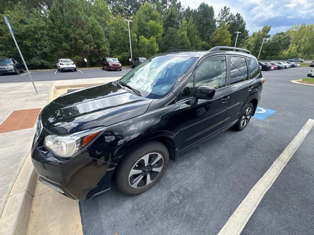 Used 2018 Subaru Forester 2.5i Premium AWD/4WD image 4