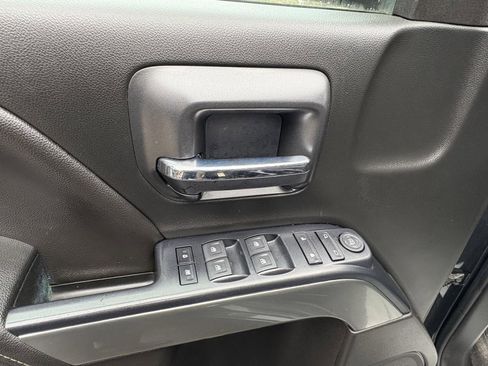 Used 2019 Chevrolet Silverado 1500 LT image 18