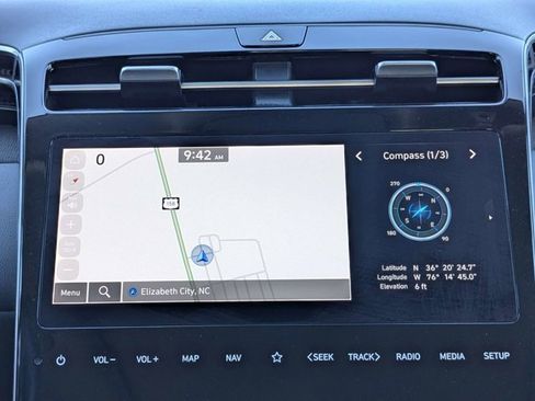 Used 2024 Hyundai Tucson Limited image 32