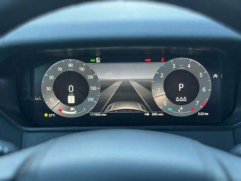 Certified 2026 Land Rover Range Rover Velar Dynamic SE AWD/4WD image 27