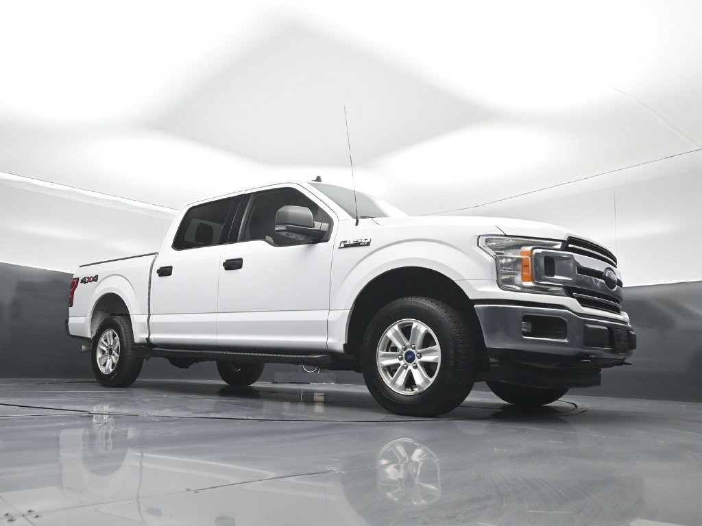 Used 2020 Ford F150 XLT w/ Trailer Tow Package AWD/4WD image 3