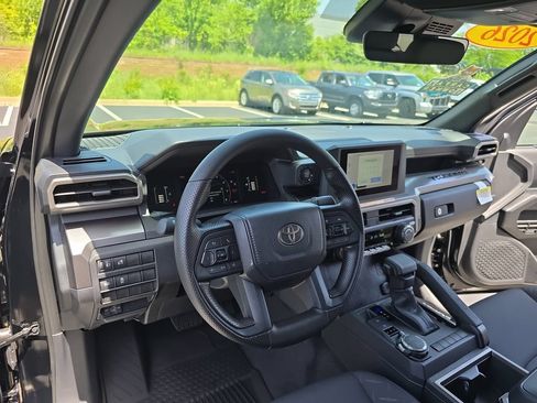 Used 2026 Toyota Tacoma SR5 AWD/4WD image 18