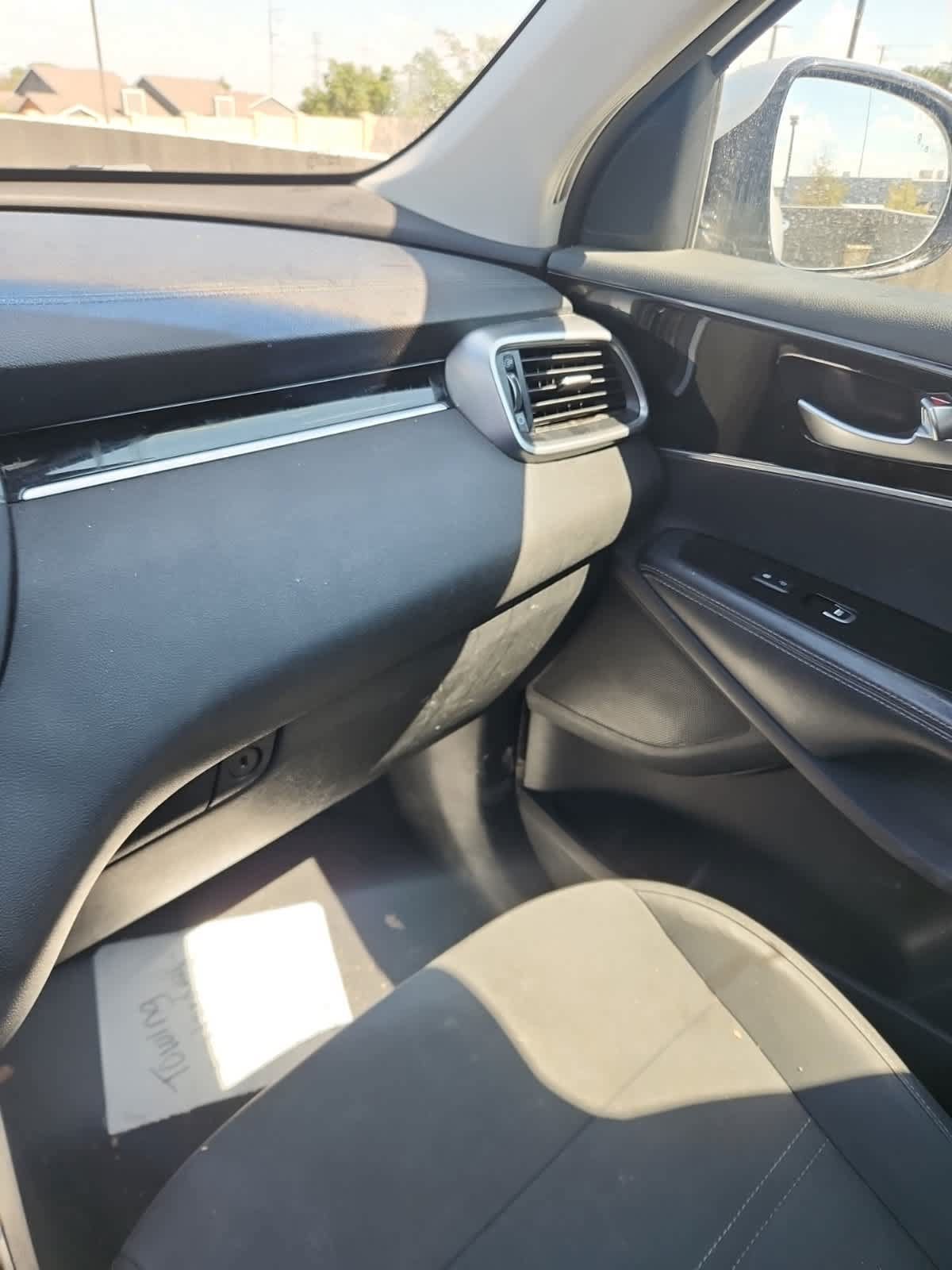 Used 2019 Kia Sorento FWD V6 image 3