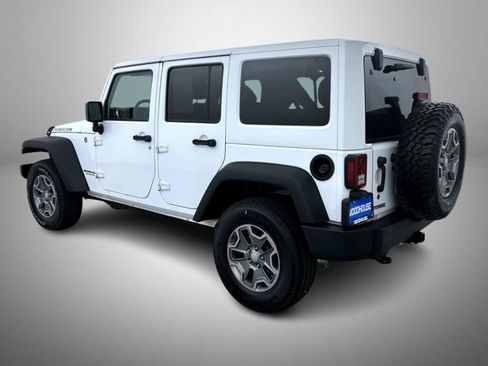 Used 2017 Jeep Wrangler Unlimited Rubicon w/ Connectivity Group AWD/4WD image 7