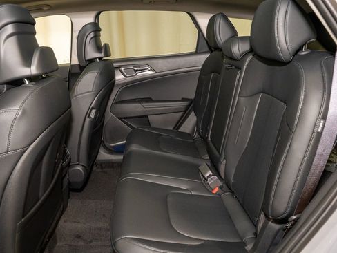 New 2026 Kia Sportage EX w/ EX Panoramic Sunroof Package image 9