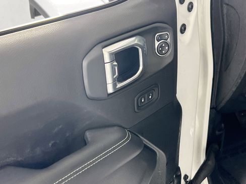 Used 2023 Jeep Wrangler Sahara w/ LED Lighting Group image 18