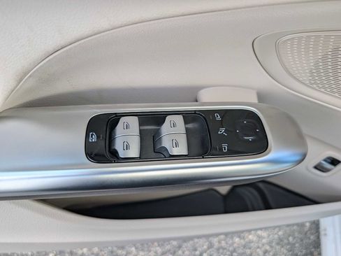New 2026 Mercedes-Benz C 300 4MATIC Sedan image 30