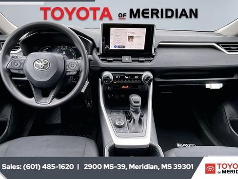 New 2025 Toyota RAV4 LE image 5