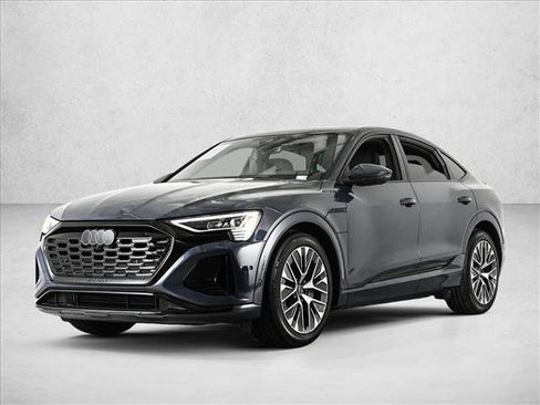 Certified 2024 Audi Q8 e-tron Premium Plus w/ Premium Plus Package AWD/4WD image 13