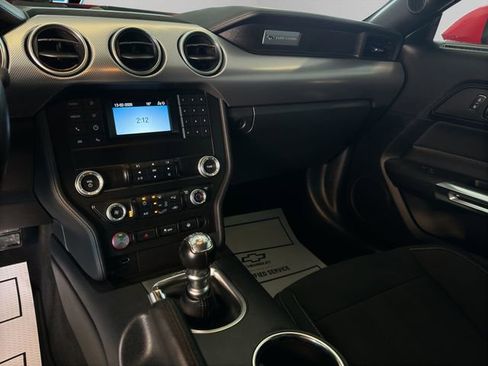 Used 2022 Ford Mustang GT image 17