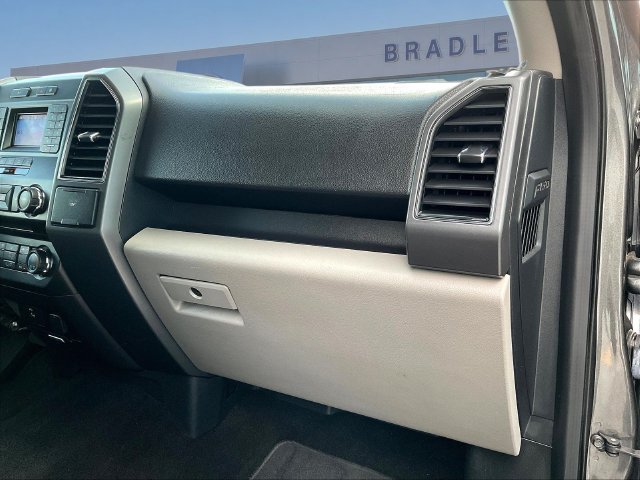 Used 2018 Ford F150 XLT AWD/4WD image 27