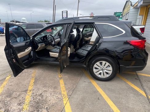 Used 2015 Subaru Outback 2.5i Premium AWD/4WD image 10