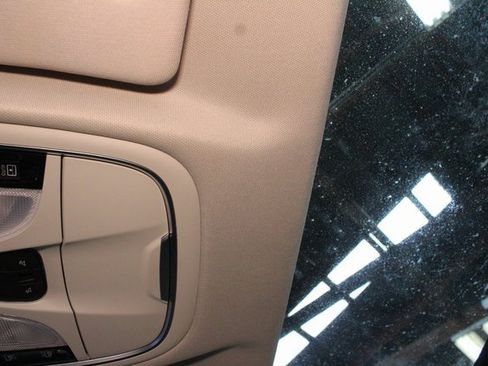 Used 2016 Chrysler 200 C w/ Sun & Sound Group image 27