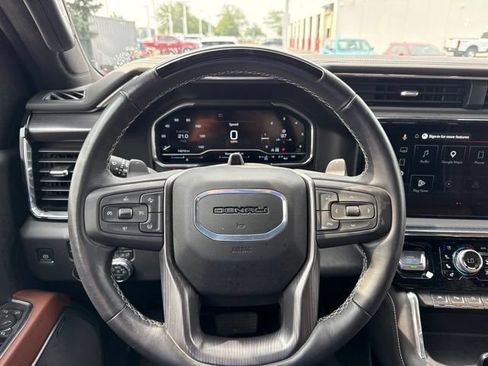 Used 2025 GMC Sierra 1500 Denali Ultimate AWD/4WD image 21