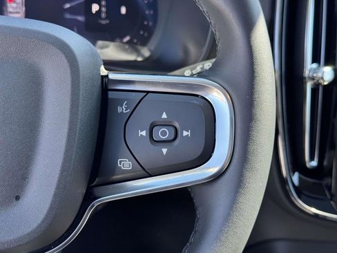 Certified 2026 Volvo XC40 B5 Plus w/ Climate Package AWD/4WD image 20
